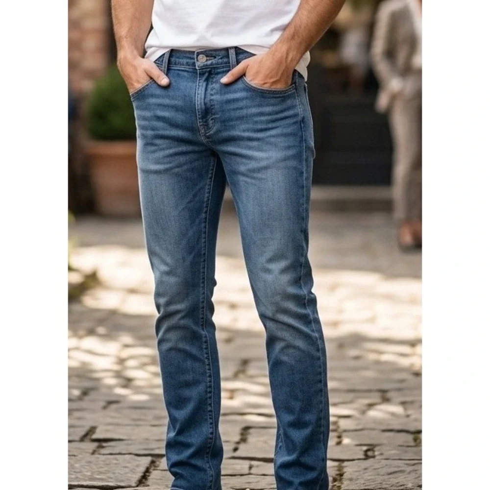 Levi's Slimming Denim Skinny Jeans Men's 32x30 Medium Wash‎ Blue Stretch Tapered